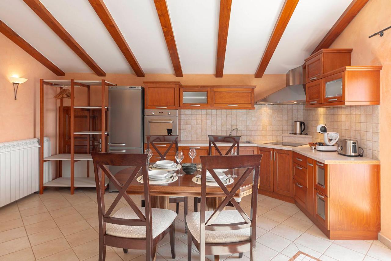 Apartma Koper Pobegi Exteriör bild