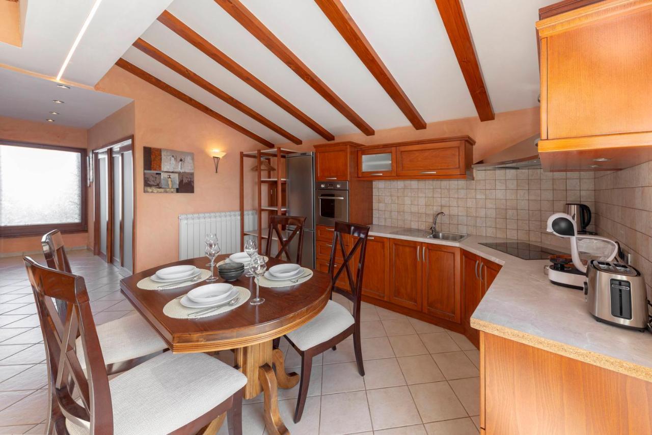 Apartma Koper Pobegi Exteriör bild
