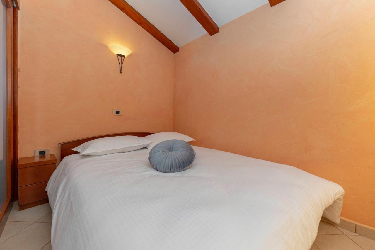 Apartma Koper Pobegi Exteriör bild